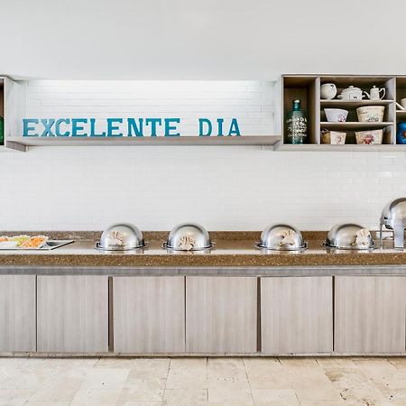 Fiesta Inn Torreon Galerias Ngoại thất bức ảnh