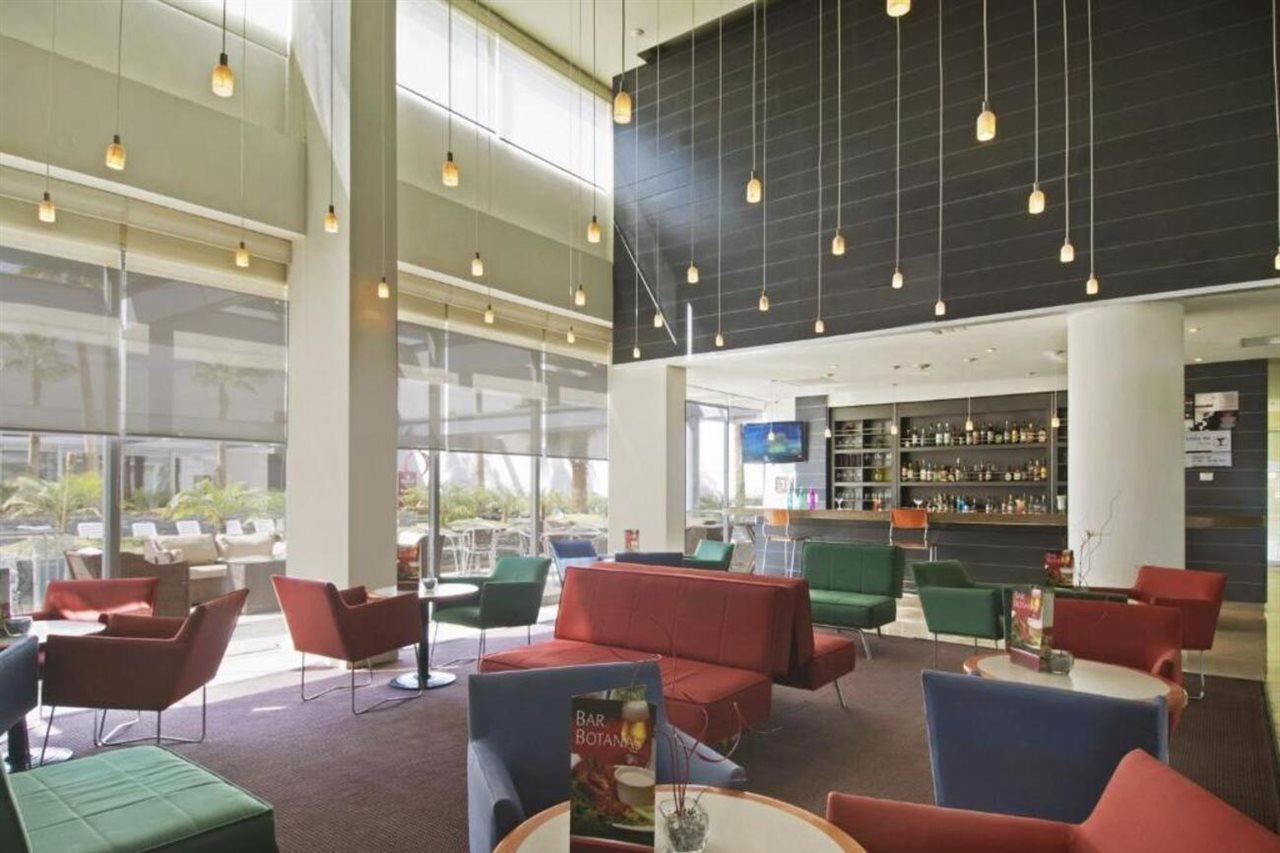 Fiesta Inn Torreon Galerias Ngoại thất bức ảnh