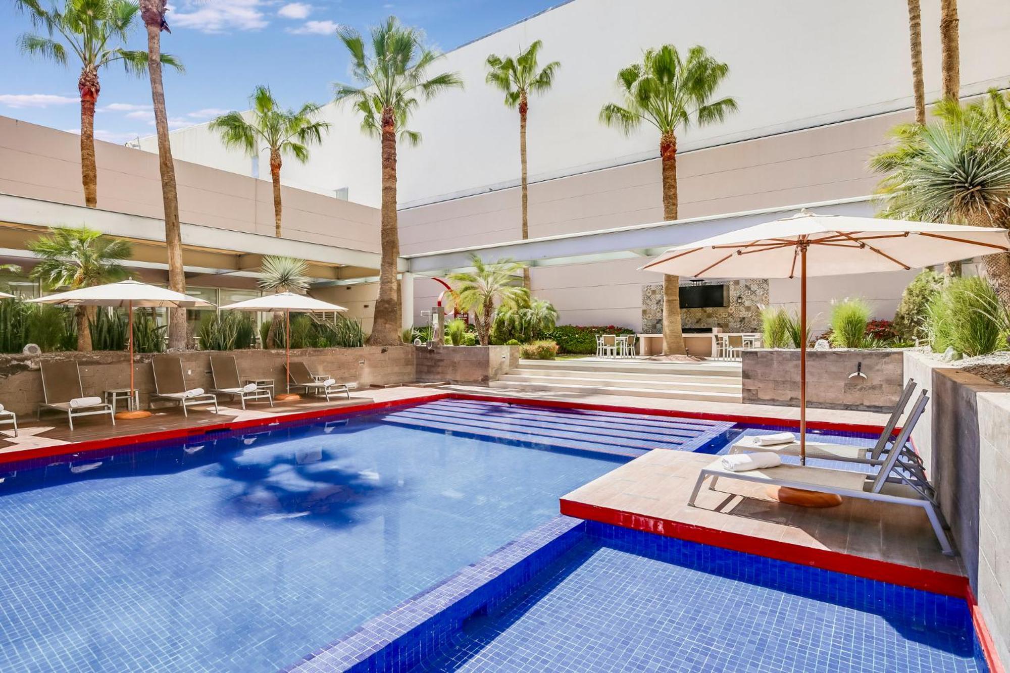 Fiesta Inn Torreon Galerias Ngoại thất bức ảnh