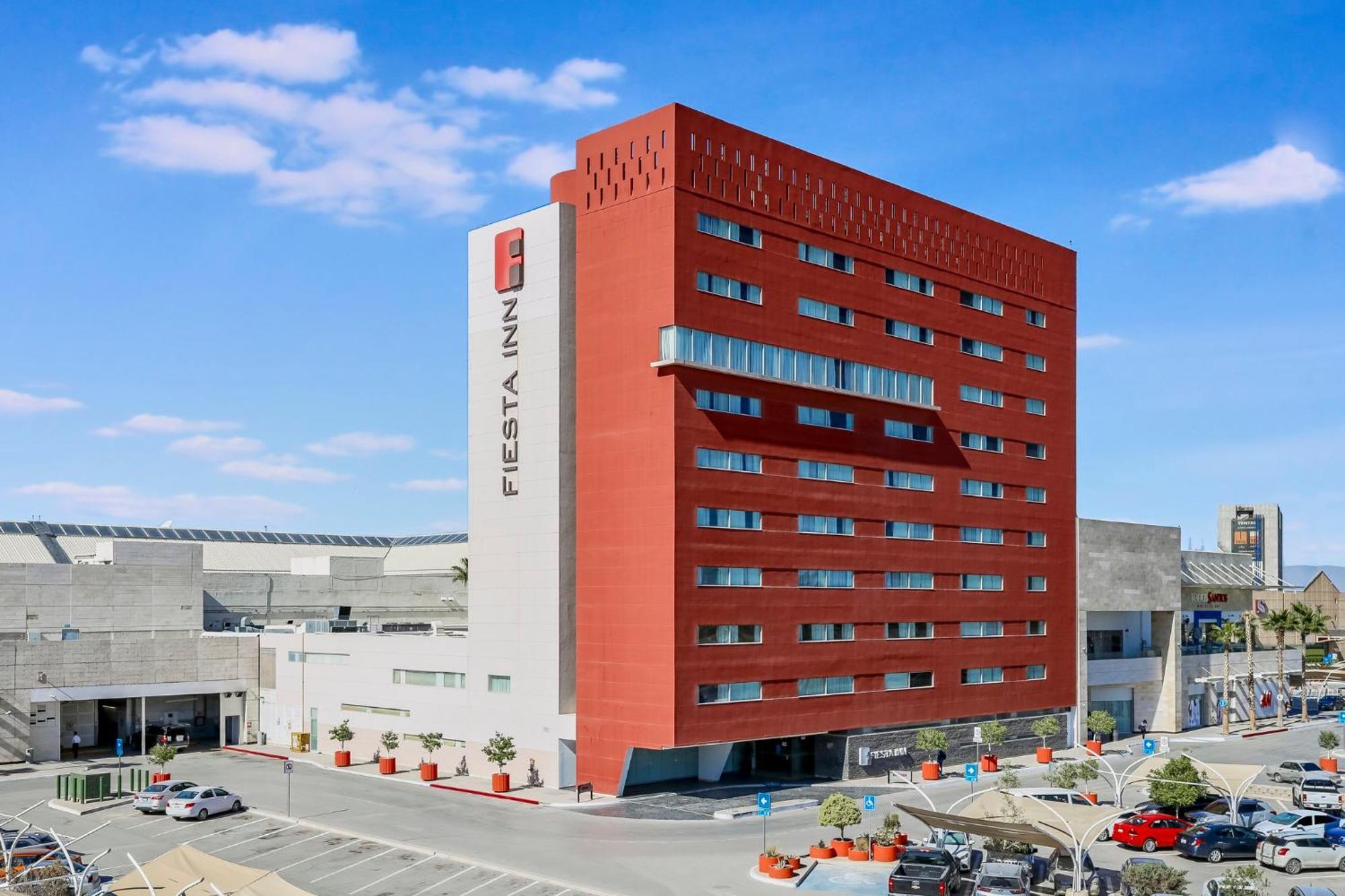 Fiesta Inn Torreon Galerias Ngoại thất bức ảnh