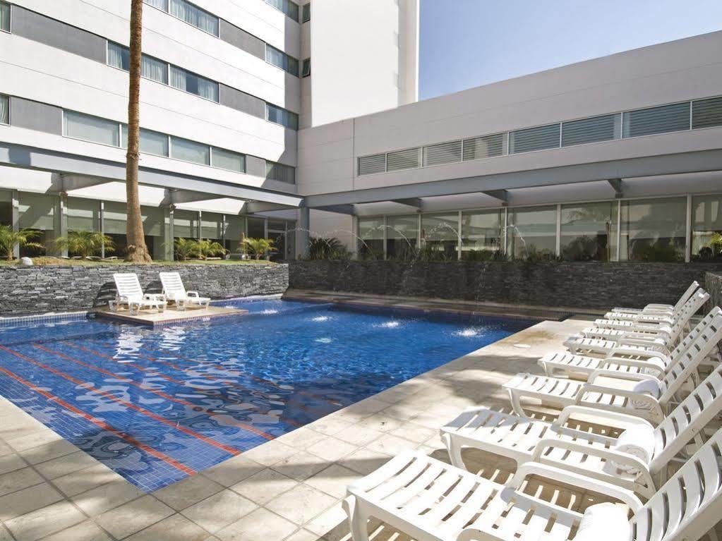Fiesta Inn Torreon Galerias Ngoại thất bức ảnh
